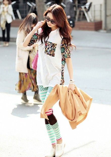 糖果色条纹打底裤 细腿追潮,巧搭打底裤