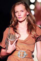2006˷
