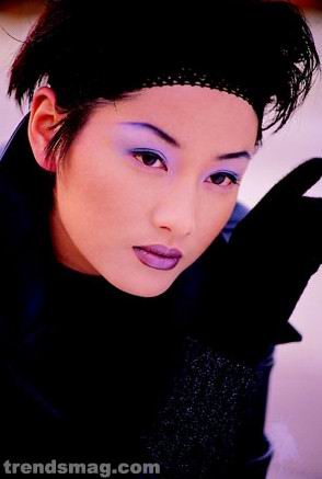 女星发饰比拼 顶上风情 8位女星发饰比拼