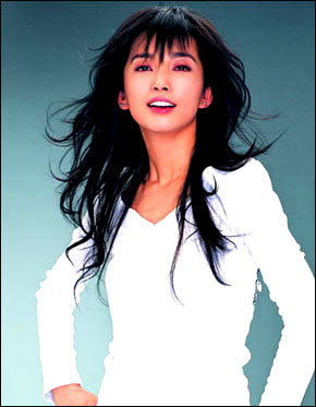 15位女明星百变刘海造型