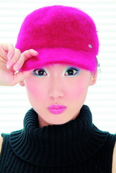 改头换面 发型搭配帽子范例(2)