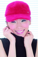 改头换面 发型搭配帽子范例(2)