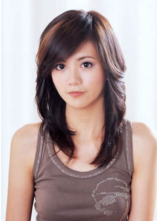 两款时尚发型 让人眼前一亮