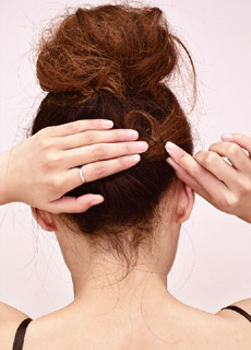 大发髻散发 盘出蓬松华美人