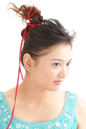 惊艳初秋九款热辣发型 DIY