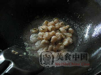 龙井虾仁做法的详细图解