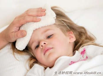 孩子发热时的处理办法